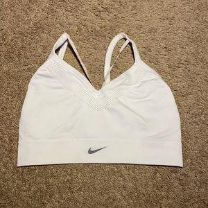 sport bra